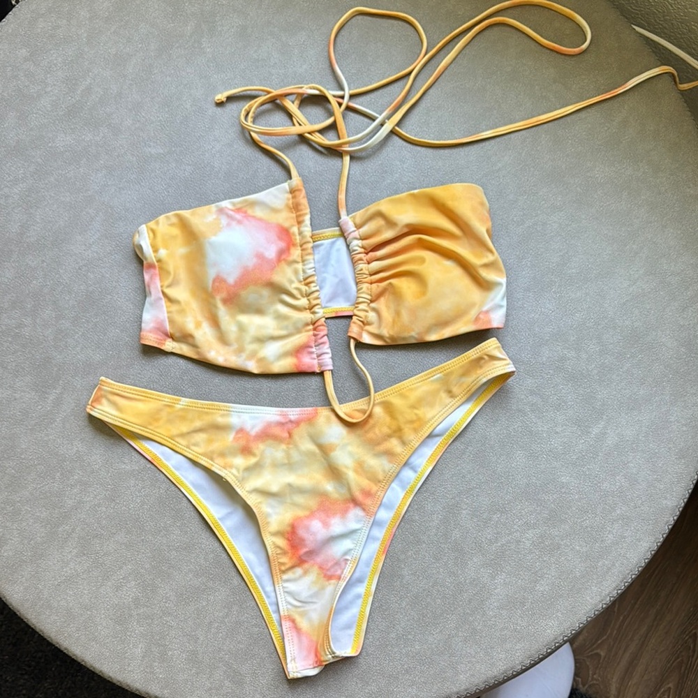 SHEIN Pastel Tie-Dye Bikini Set